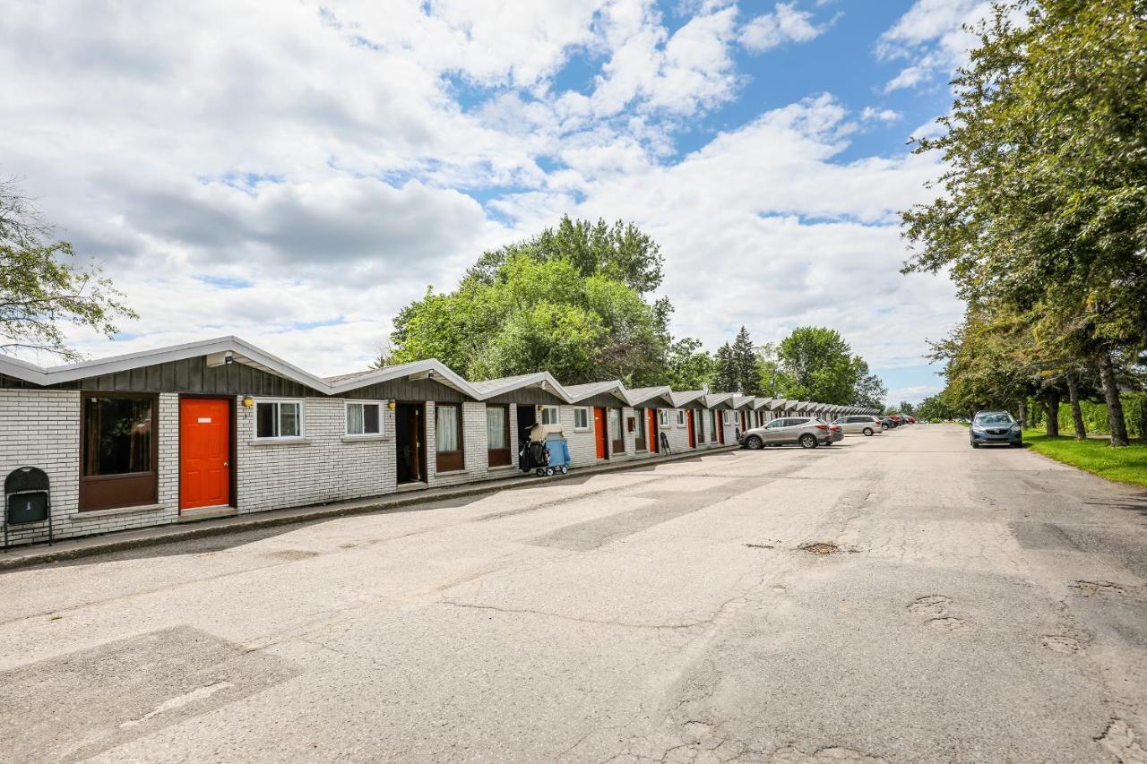 Motel Rideau Brossard Exteriér fotografie